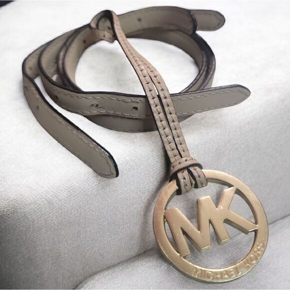 Michael Kors Tan Leather Strap with Gold Logo Replacement Straps In Good Conditi - Picture 1 of 4